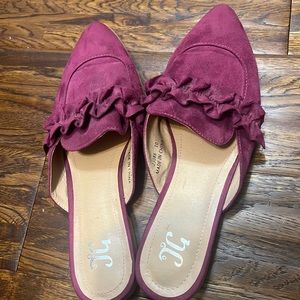 Pink/purple ish mule